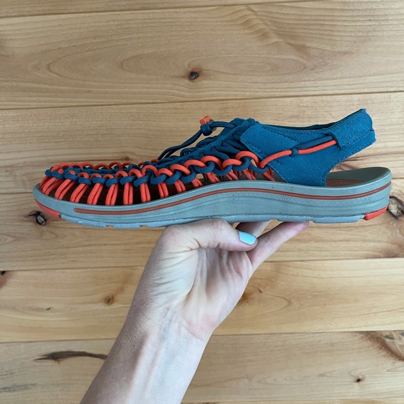 Keen Uneek Slingback Slip On Water Sandals Size 9 - Picture 2 of 11